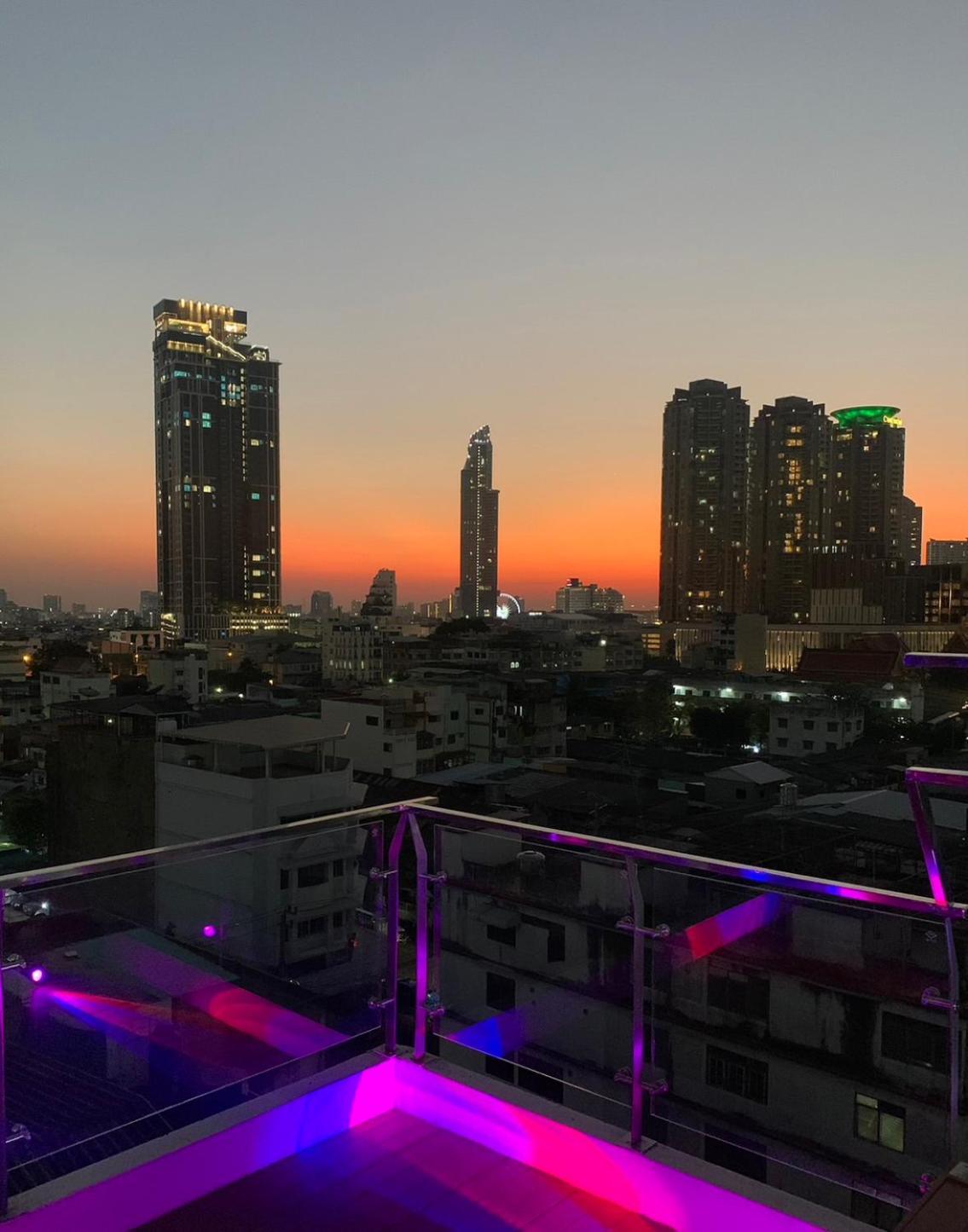 Miloft Sathorn Hotel - Sha Plus Certified Bangkok Exterior foto View of the city from the rooftop of the hotel
